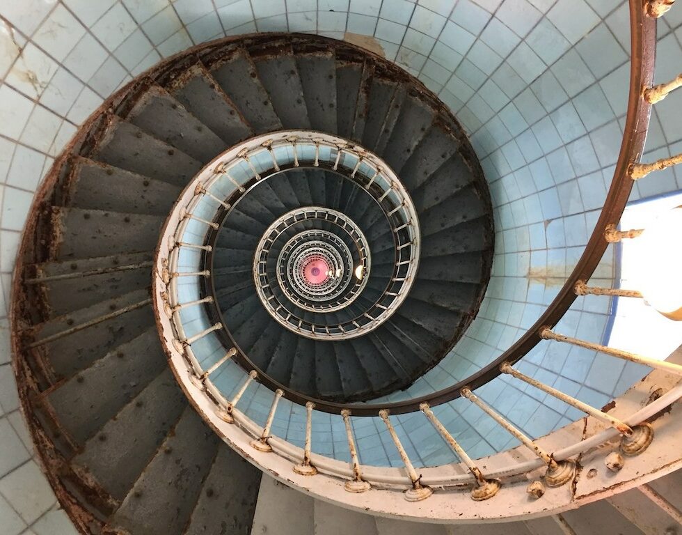 phare dela coubre-escalier